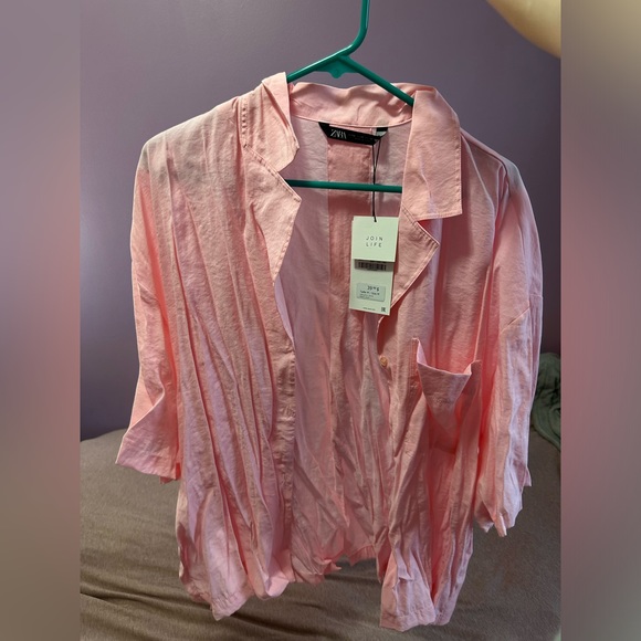 ZARA pink button up short sleeve shirt - Picture 3 of 3
